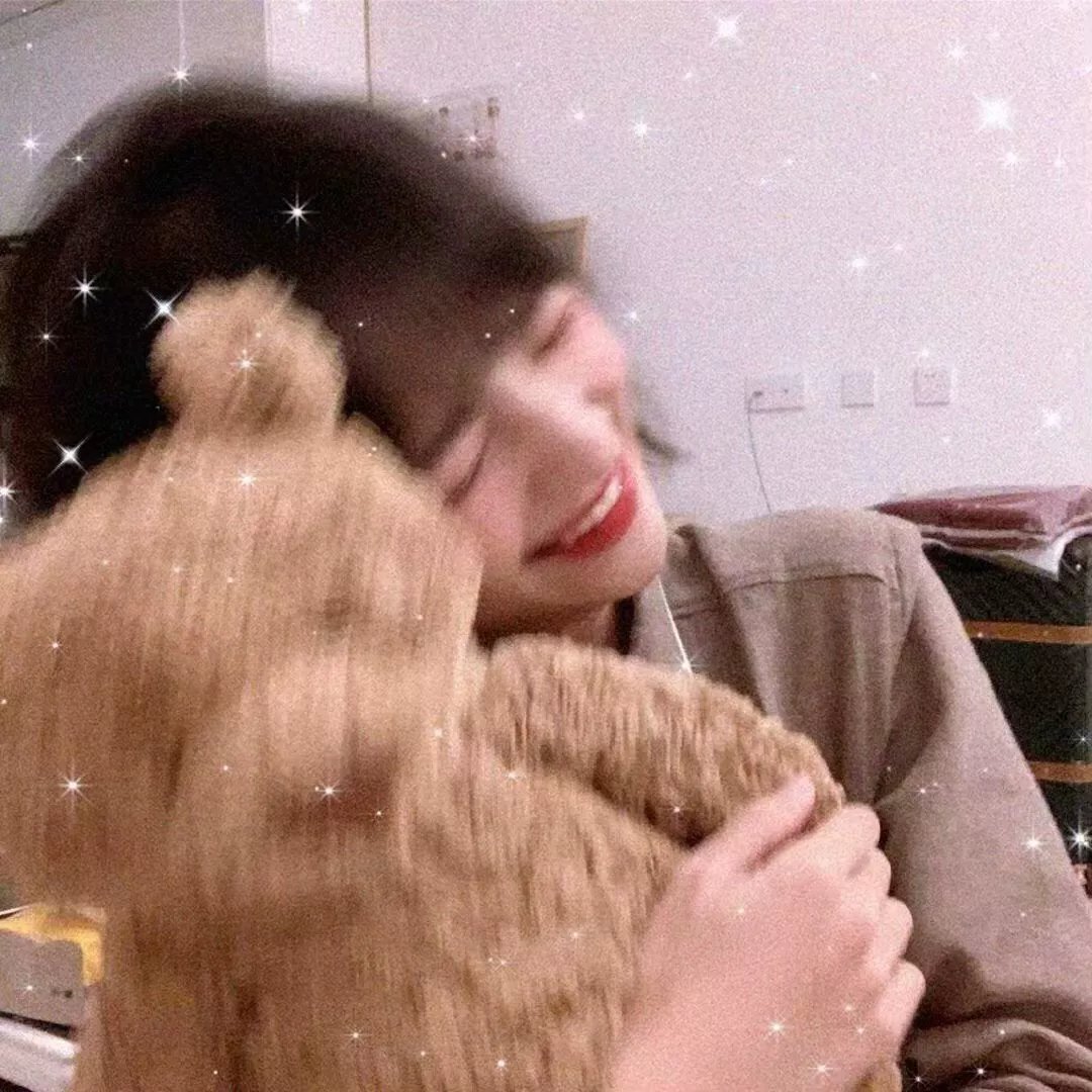 半夜不要在朋友圈发女朋友照片